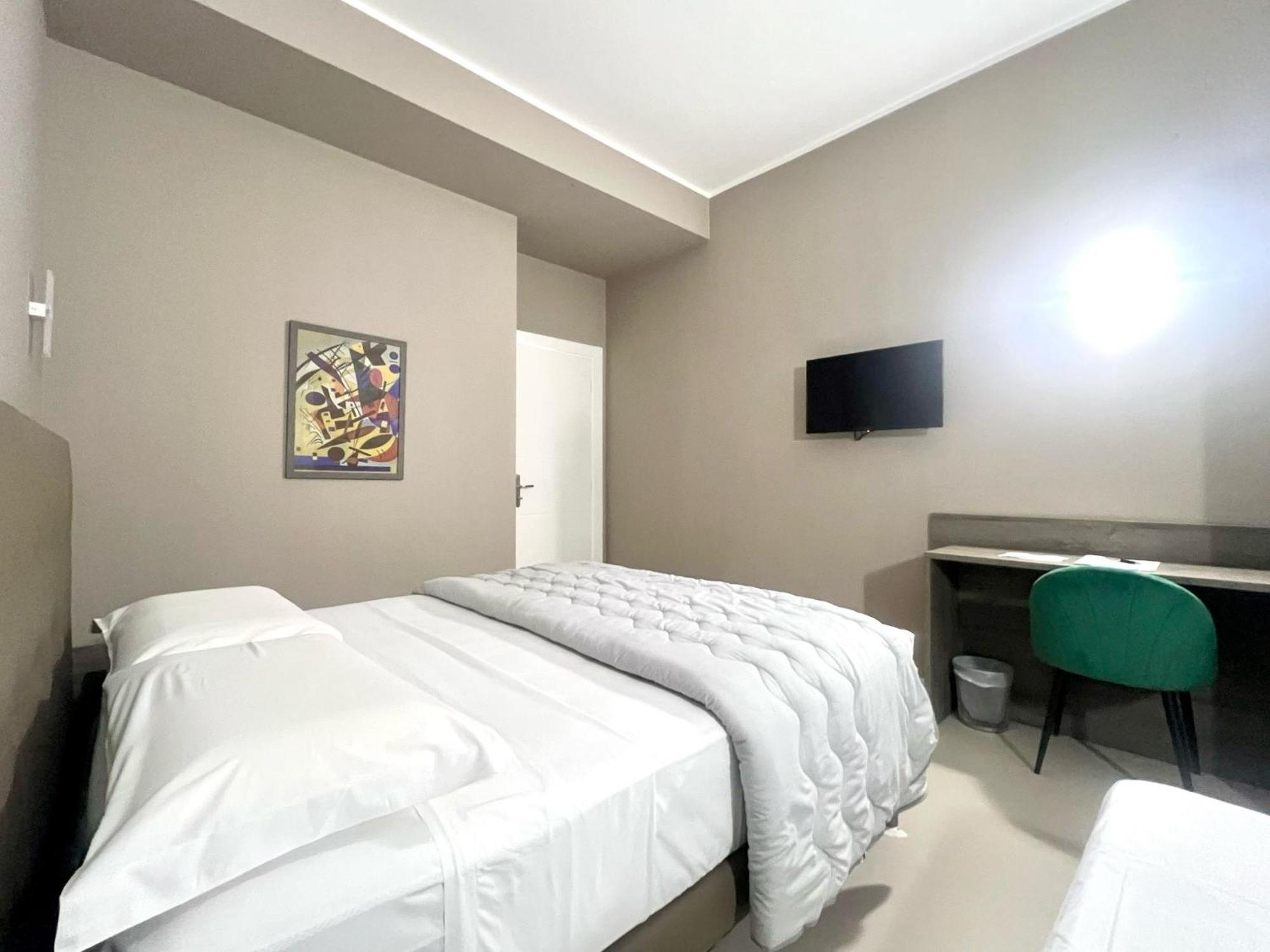 Sunset Guest House Reggio di Calabria Buitenkant foto